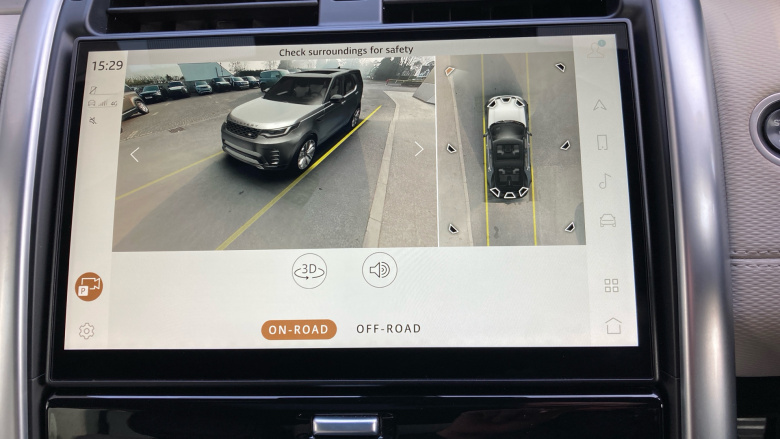 Land Rover Discovery 3.0 D300 Dynamic SE 5dr Auto Diesel Station Wagon